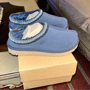 UGG Tasman Slipper